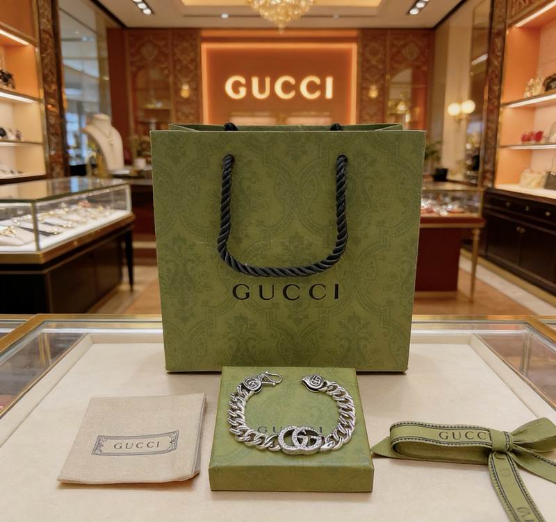 Gucci Bracelet 02yxs40